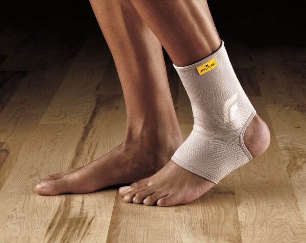 MARKETING 3M FUTURO Comfort Lift Sprunggel-Bandage M
