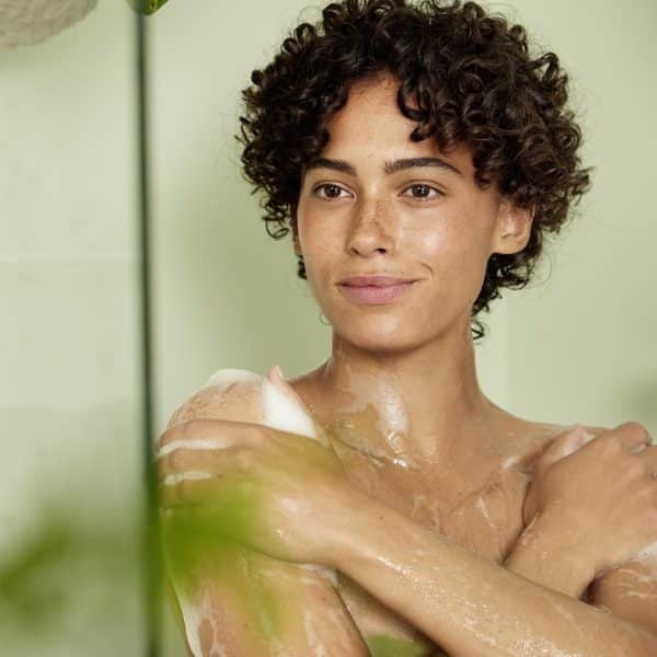 MARKETING WELEDA Sport-Duschgel Arnika Tb 200 ml